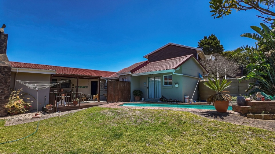 3 Bedroom Property for Sale in Dana Bay Western Cape